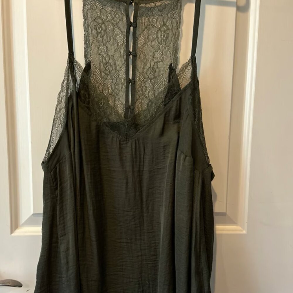 Torrid Olive Green Lace Trim Racerback Cami Top Button Back Satin‎ Plus Size 3 - Picture 3 of 6